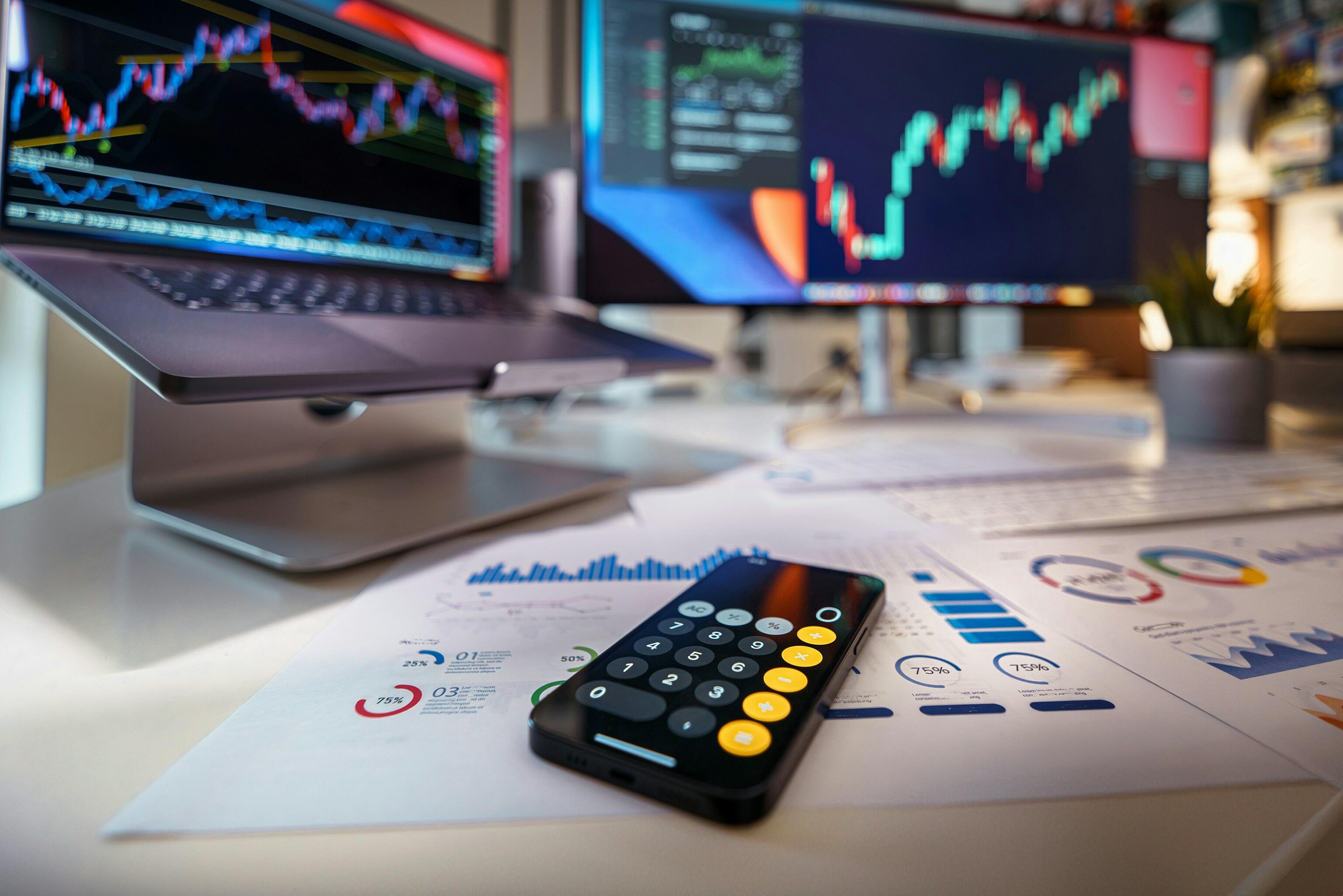réduire les coûts, d'accélérer les encaissements et de sécuriser vos données grâce à des formats numériques (ex. facture électronique) et des plateformes interconnectées (PPF / PA / OD).